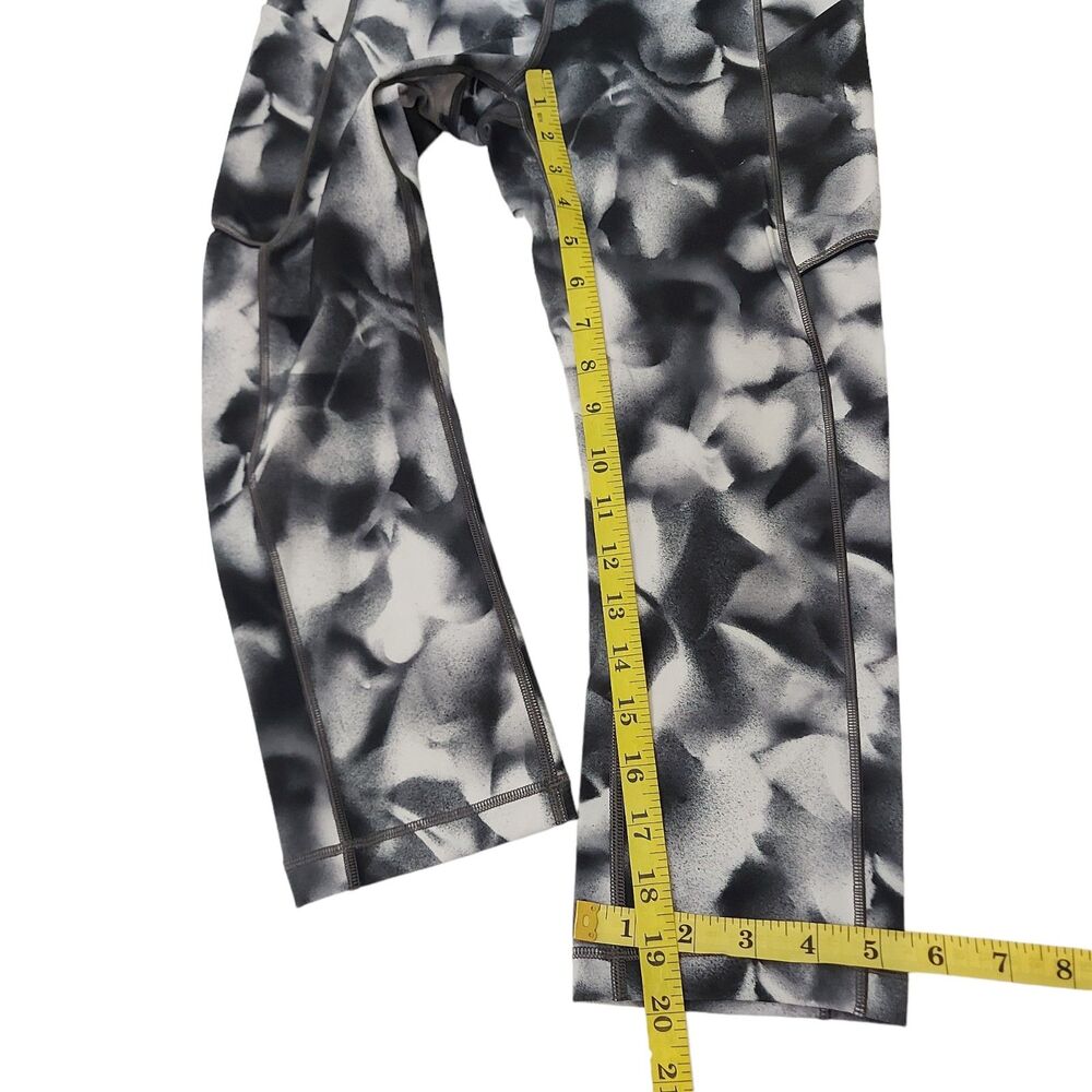 Lululemon Leggings Womens 6 Black White Speed Up Crop Gym Training Athletic - Picture 11 of 11